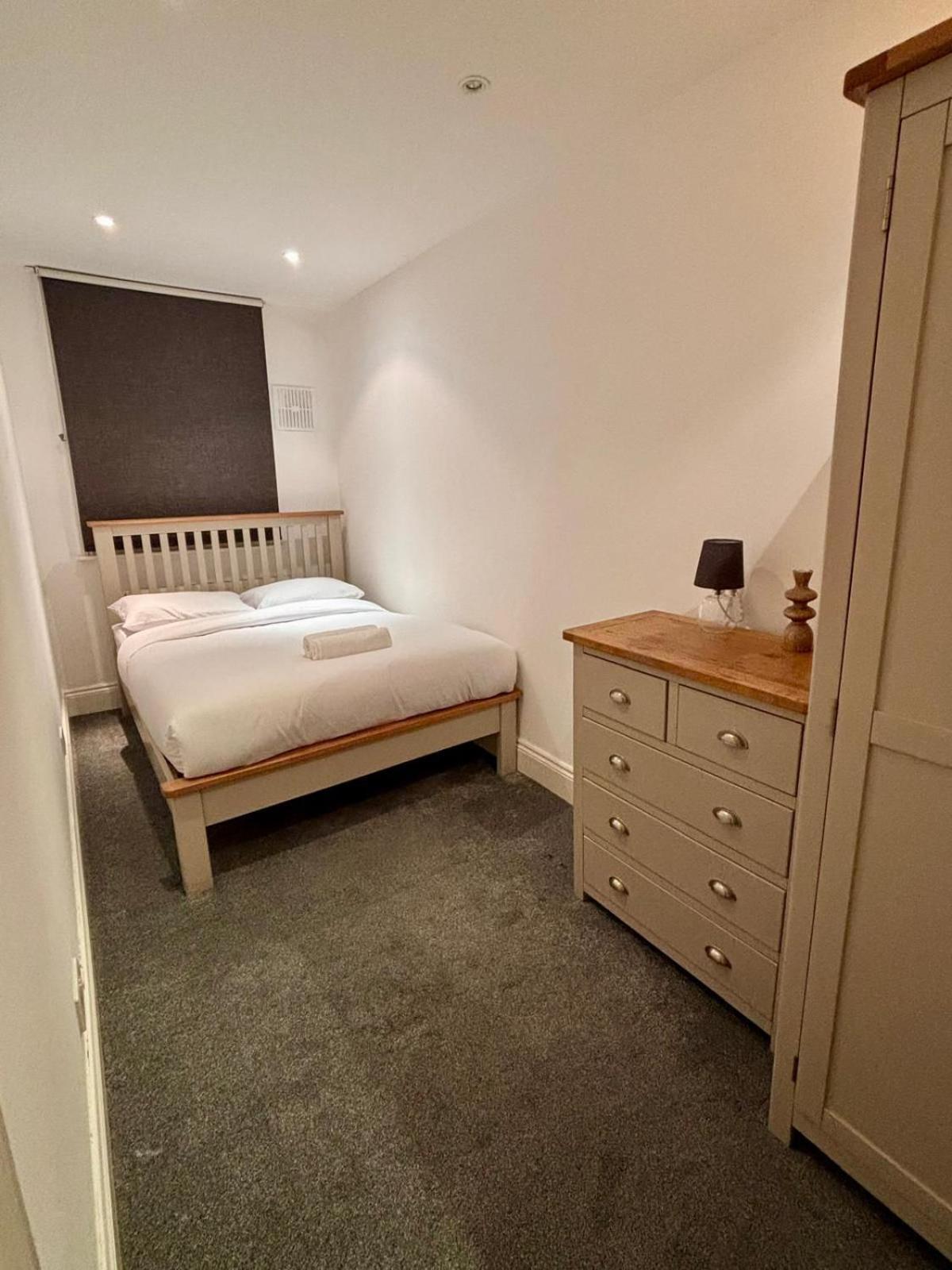 Sleep 12 In Brixton - 15 Mins From Station Bt4 * London
