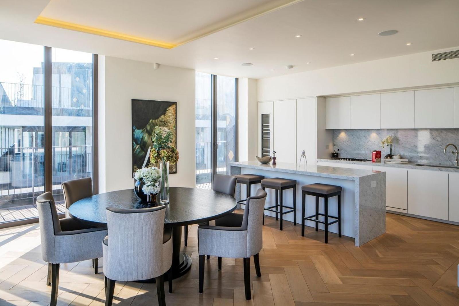 Lovely 3 Bedroom Westminster Apartment London