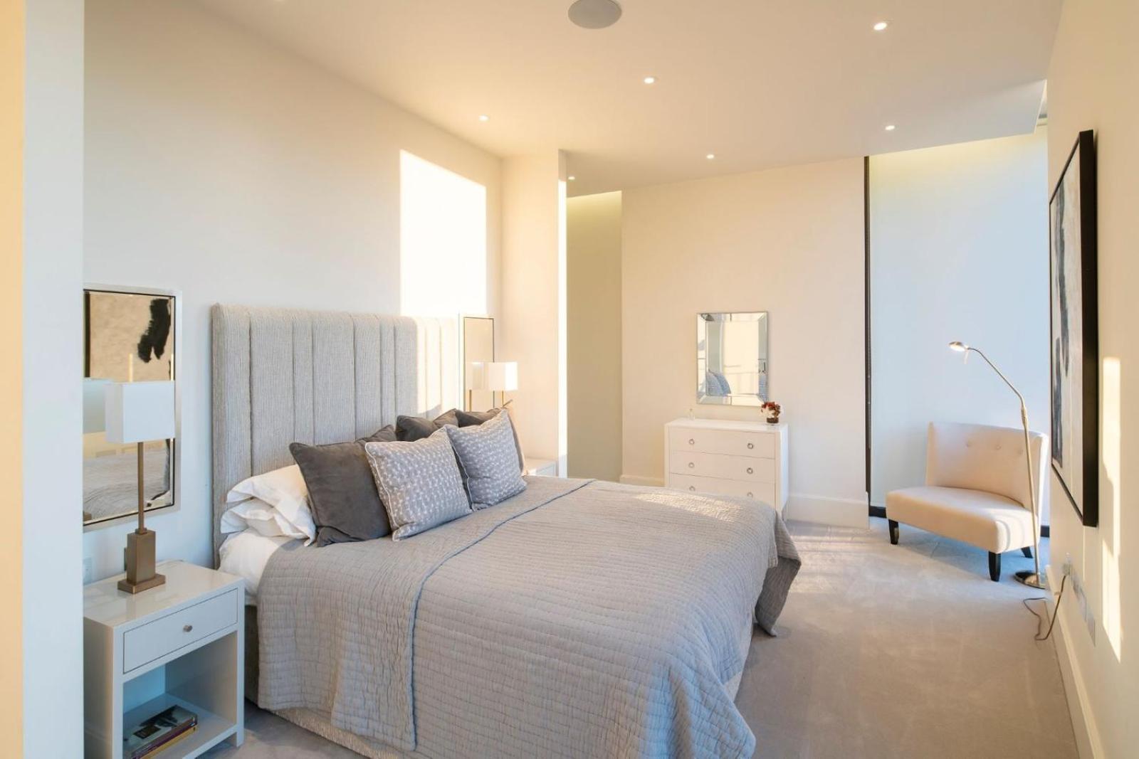 Lovely 3 Bedroom Westminster Apartment