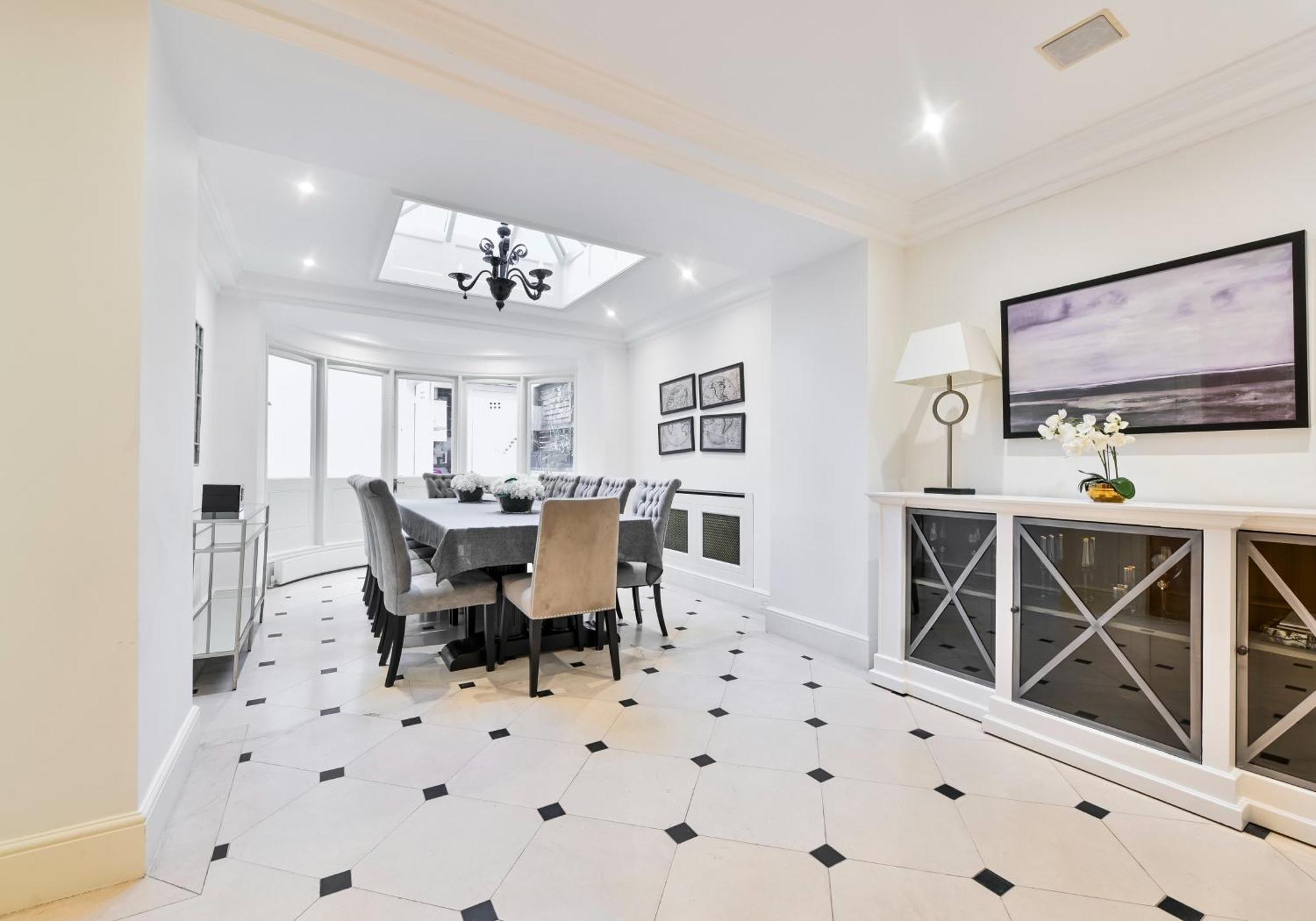 Сasa de vacaciones Exclusive Knightsbridge Townhouse With Parking