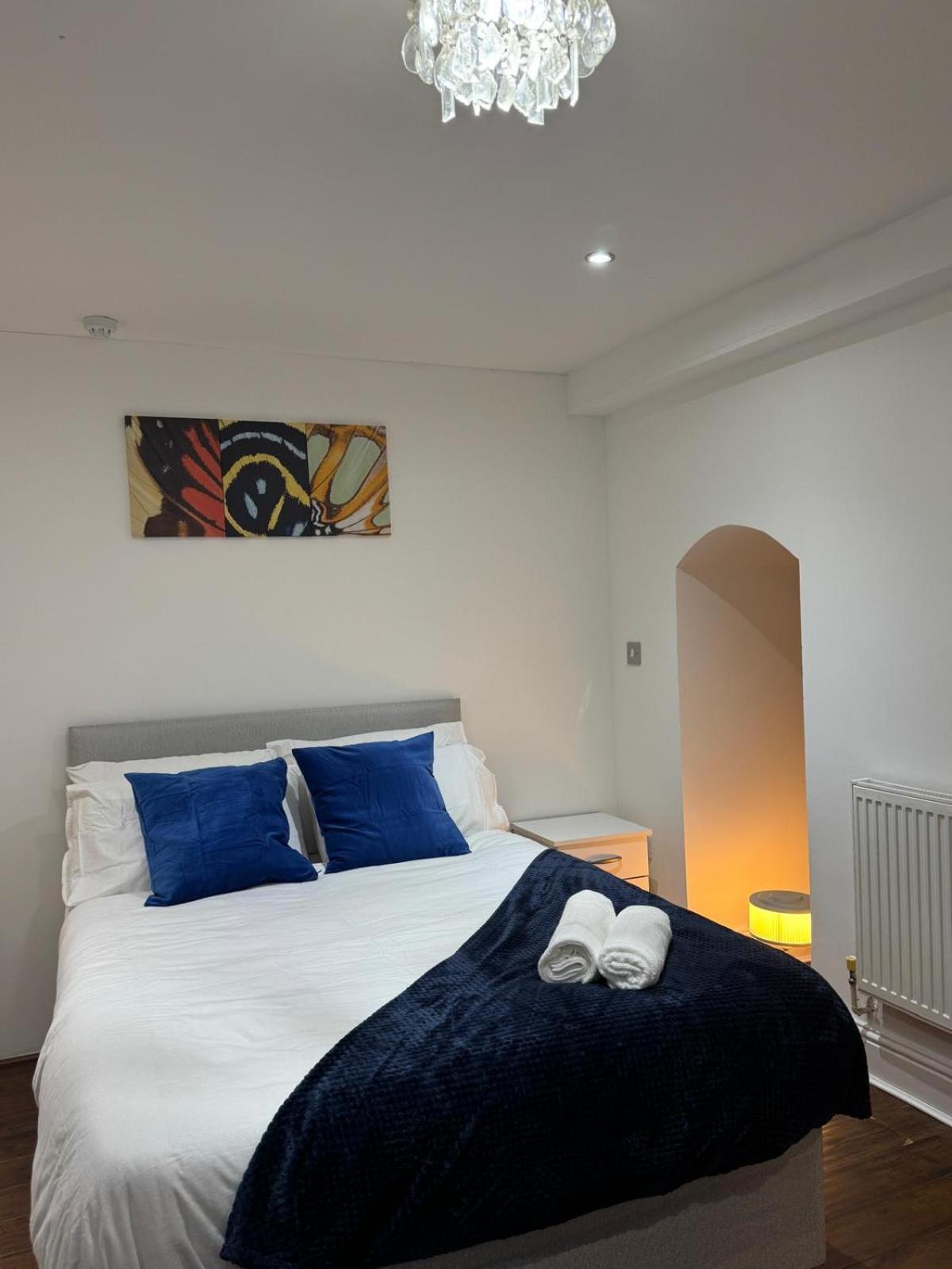 The Riverside Haven Privat overnatting *