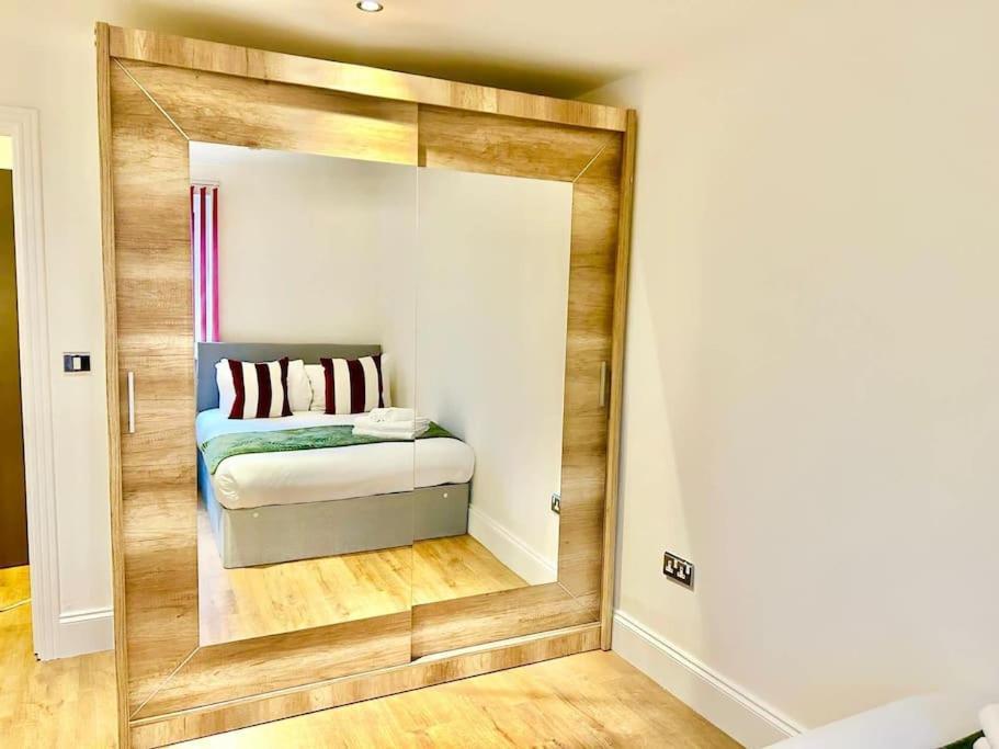 Apartment Deluxe In Royal Docks *