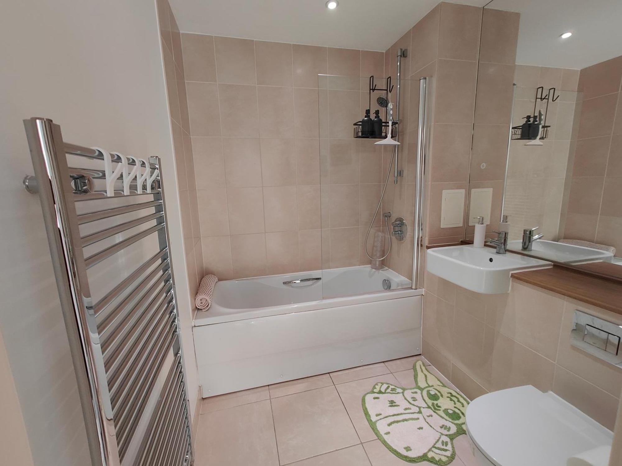 Apartamento Giogio - Comfortable Stratford Flat With Stunning Views *