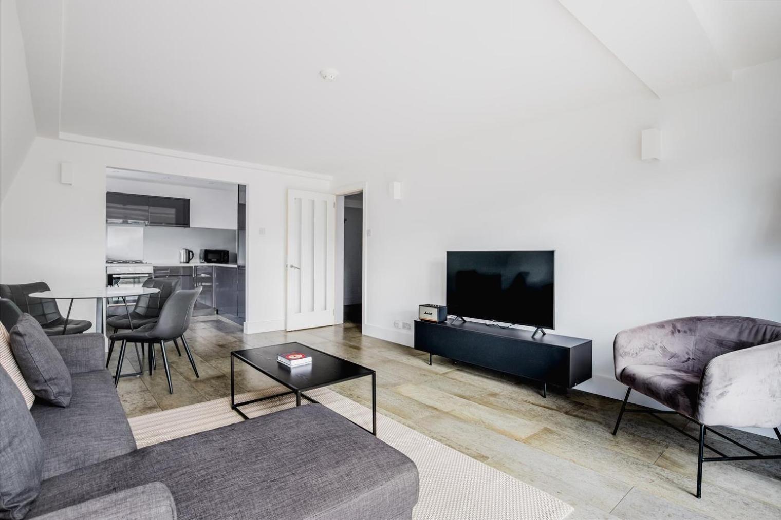 Farringdon Comfortable 3 Bed Apartment London