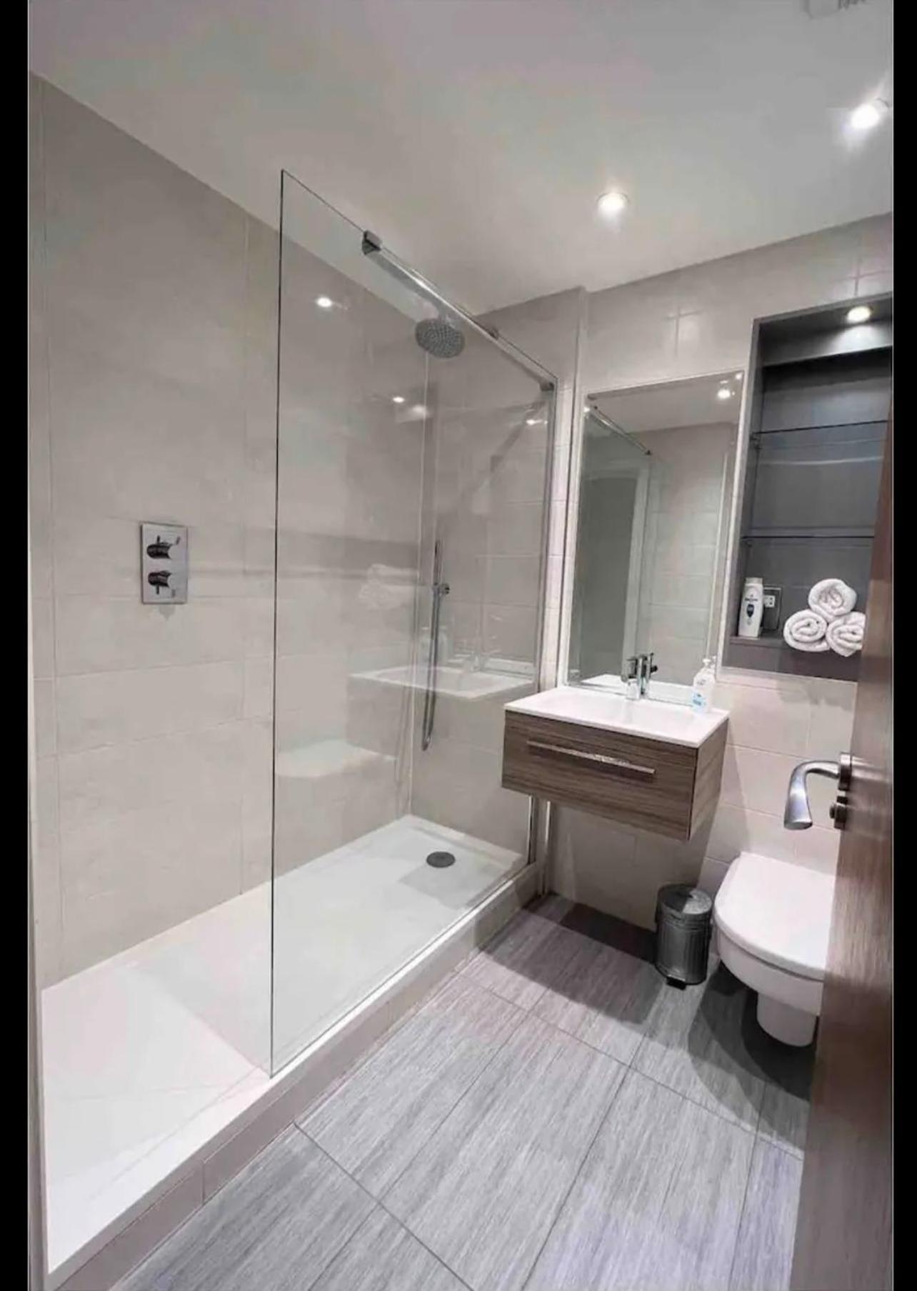 Luxury Riverside Apartamento Londres
