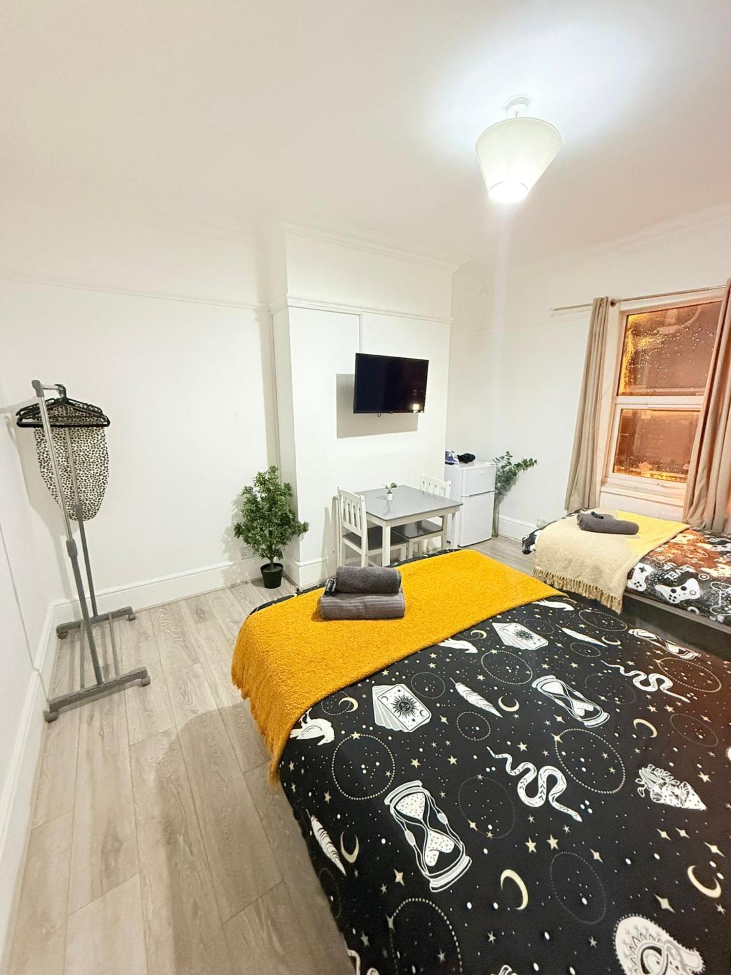 Wandsworth Guest 64 Homestay London