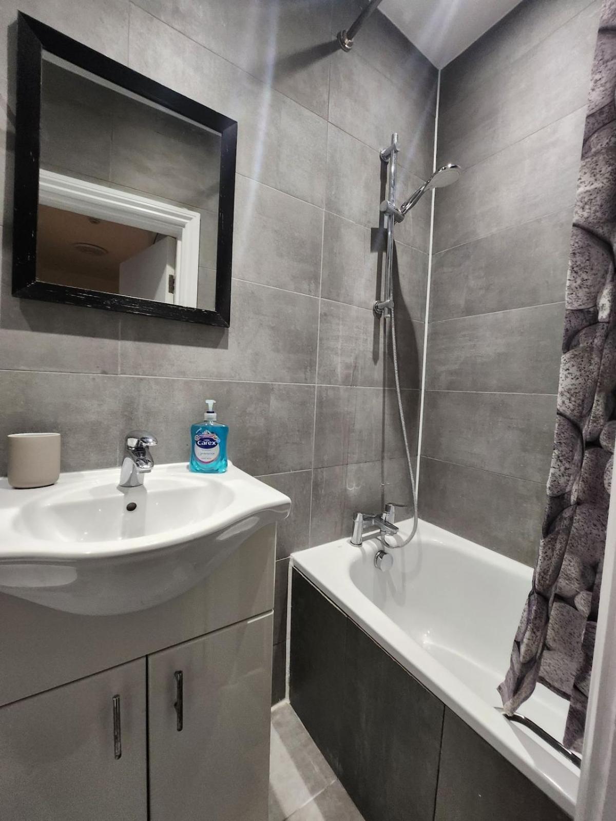 Gasthof Modern Spacious 10 Minutes From Big Ben