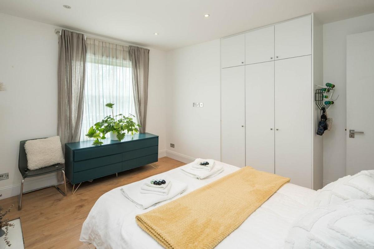 Marvelous 2 Bedroom Notting Hill *