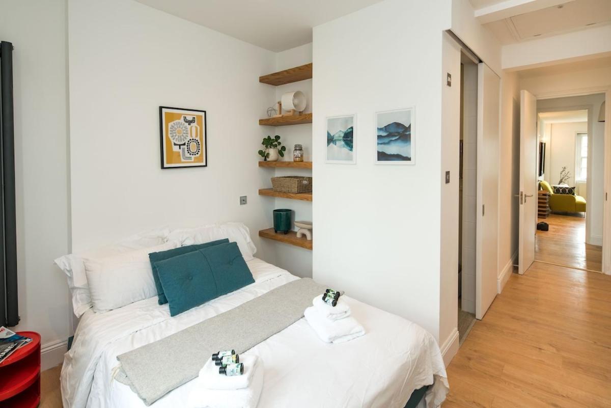 Marvelous 2 Bedroom Notting Hill Apartment London