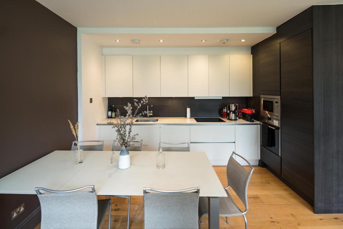 Marvelous 2 Bedroom Notting Hill *