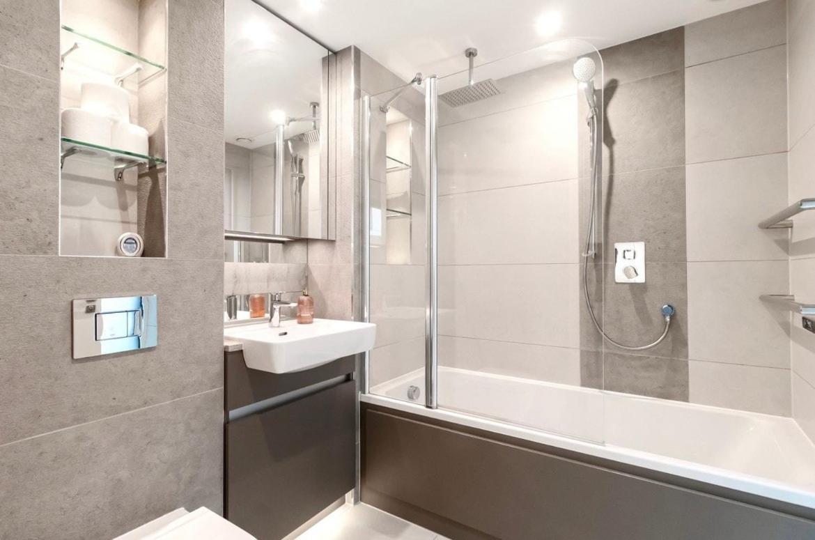 Apartment Luxury 2 Bedroom In London