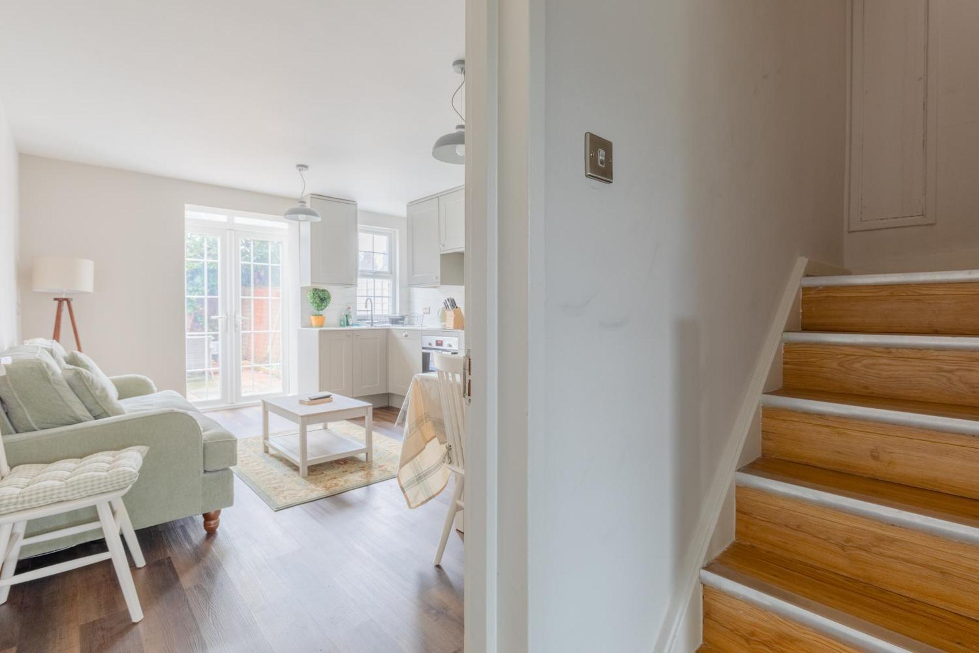 Cosy 4bd Flat In Stockwell With Private Patio Appartement *