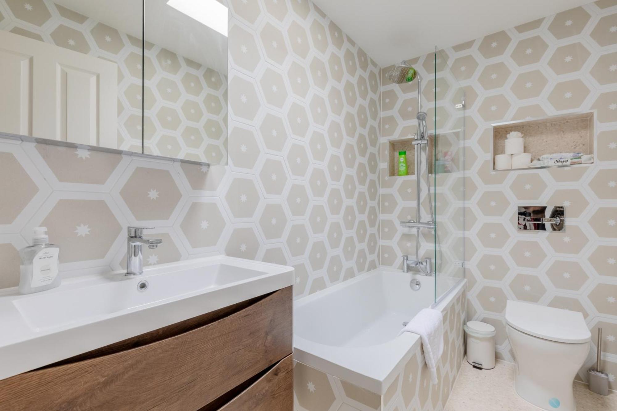 Cosy 4bd Flat In Stockwell With Private Patio Appartement