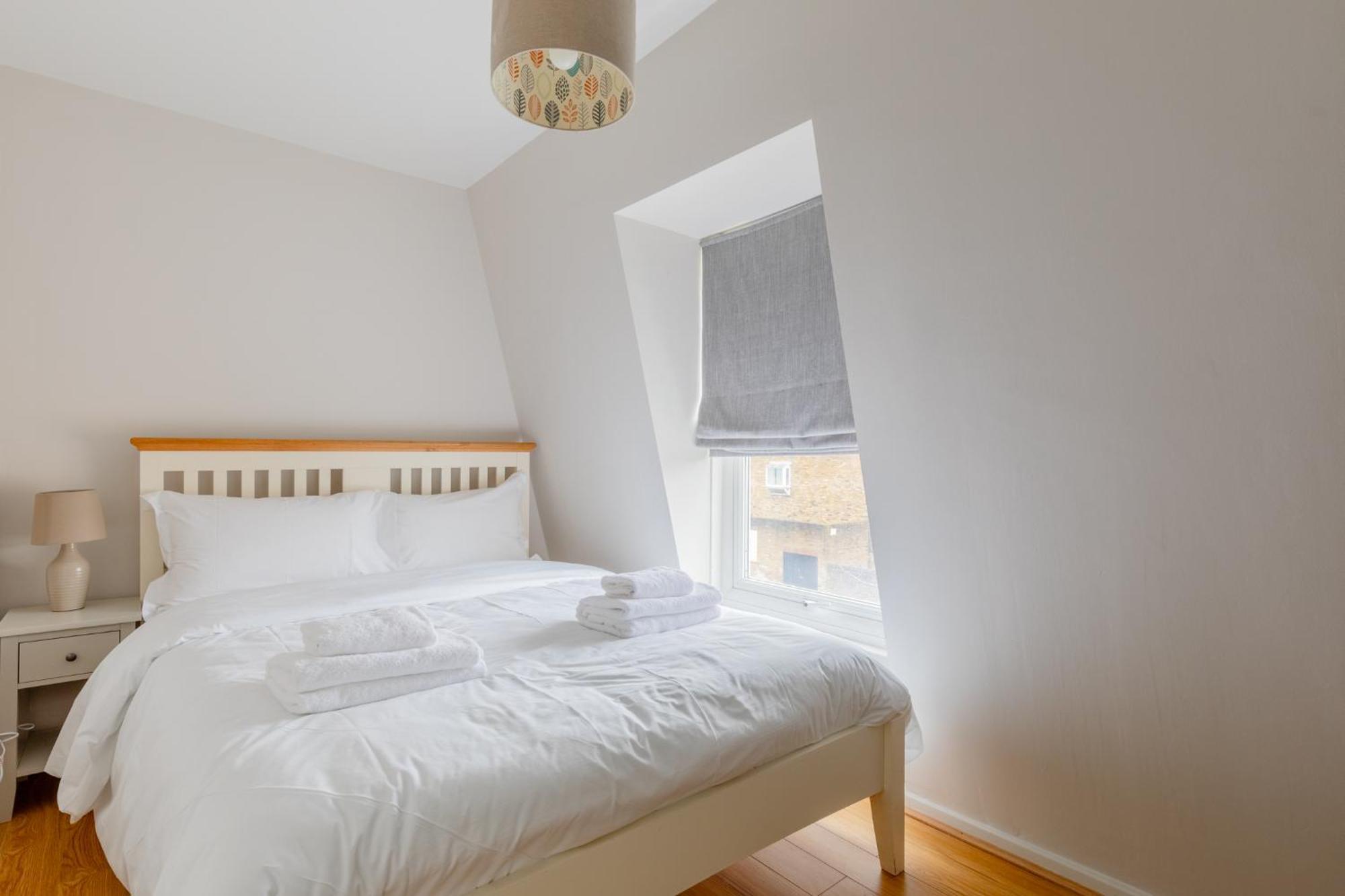 Cosy 4bd Flat In Stockwell With Private Patio * Londen