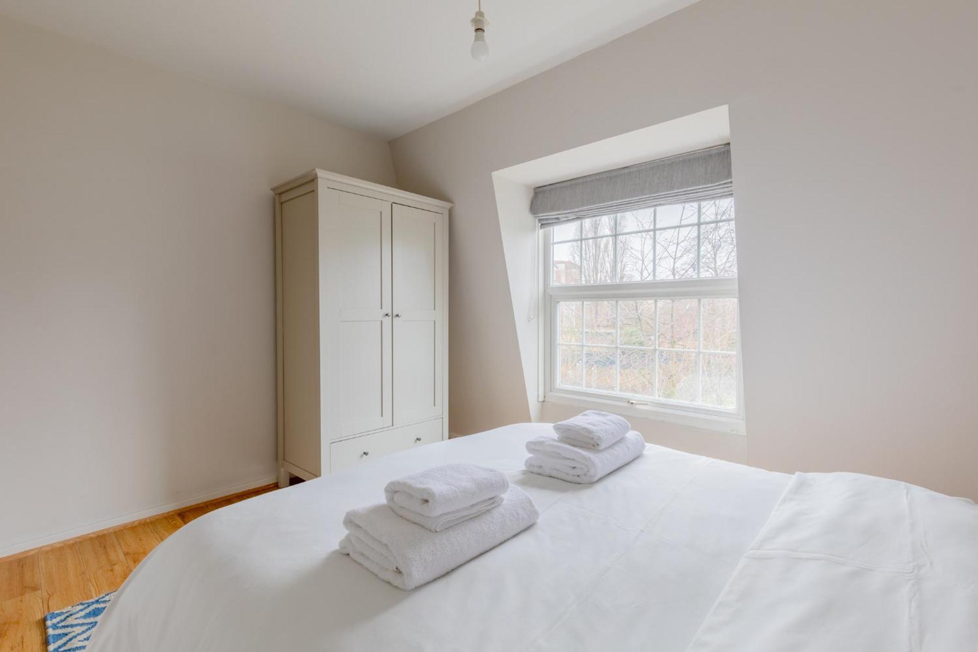 Cosy 4bd Flat In Stockwell With Private Patio Appartement *