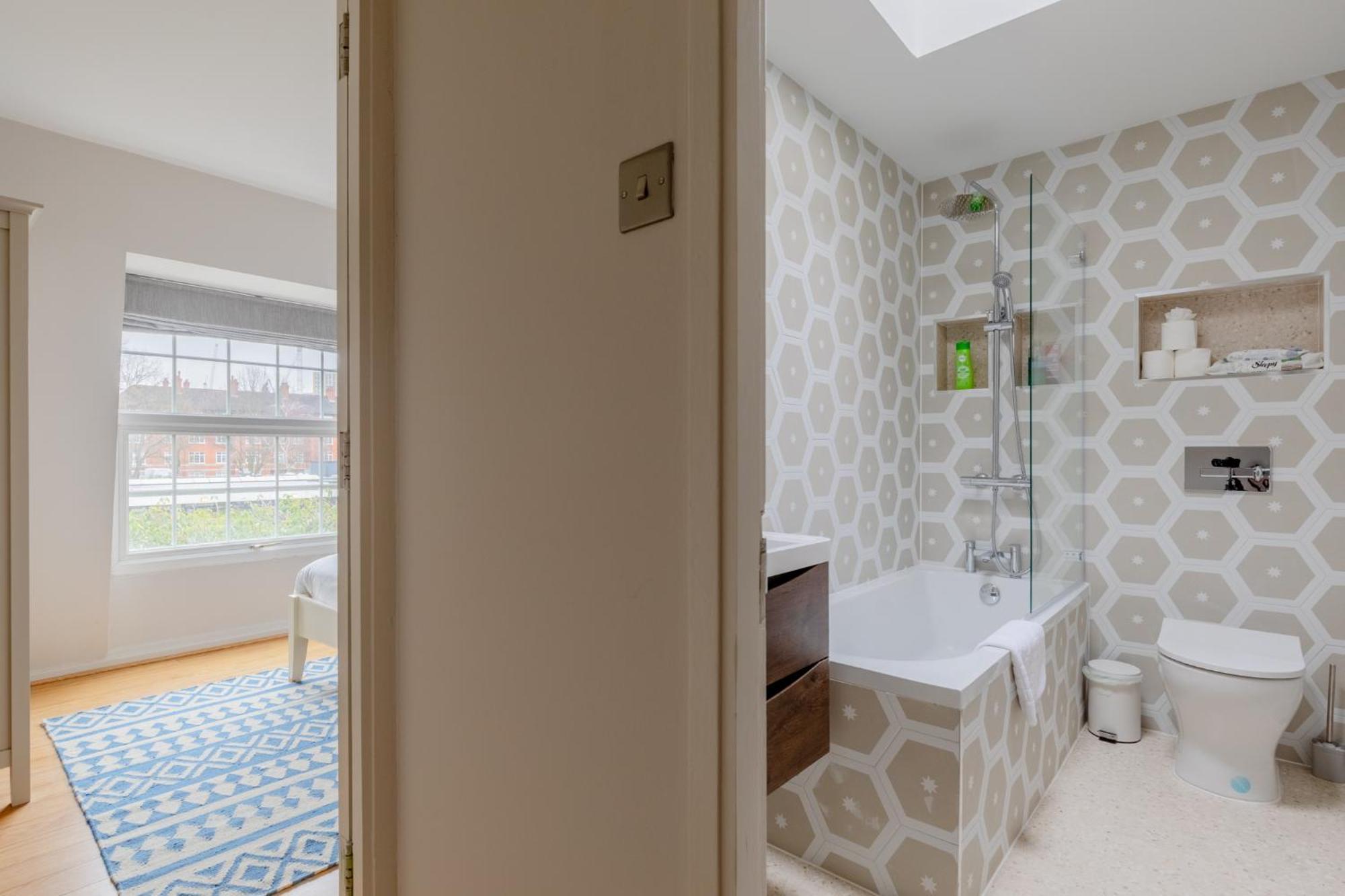 Cosy 4bd Flat In Stockwell With Private Patio Appartement Londen