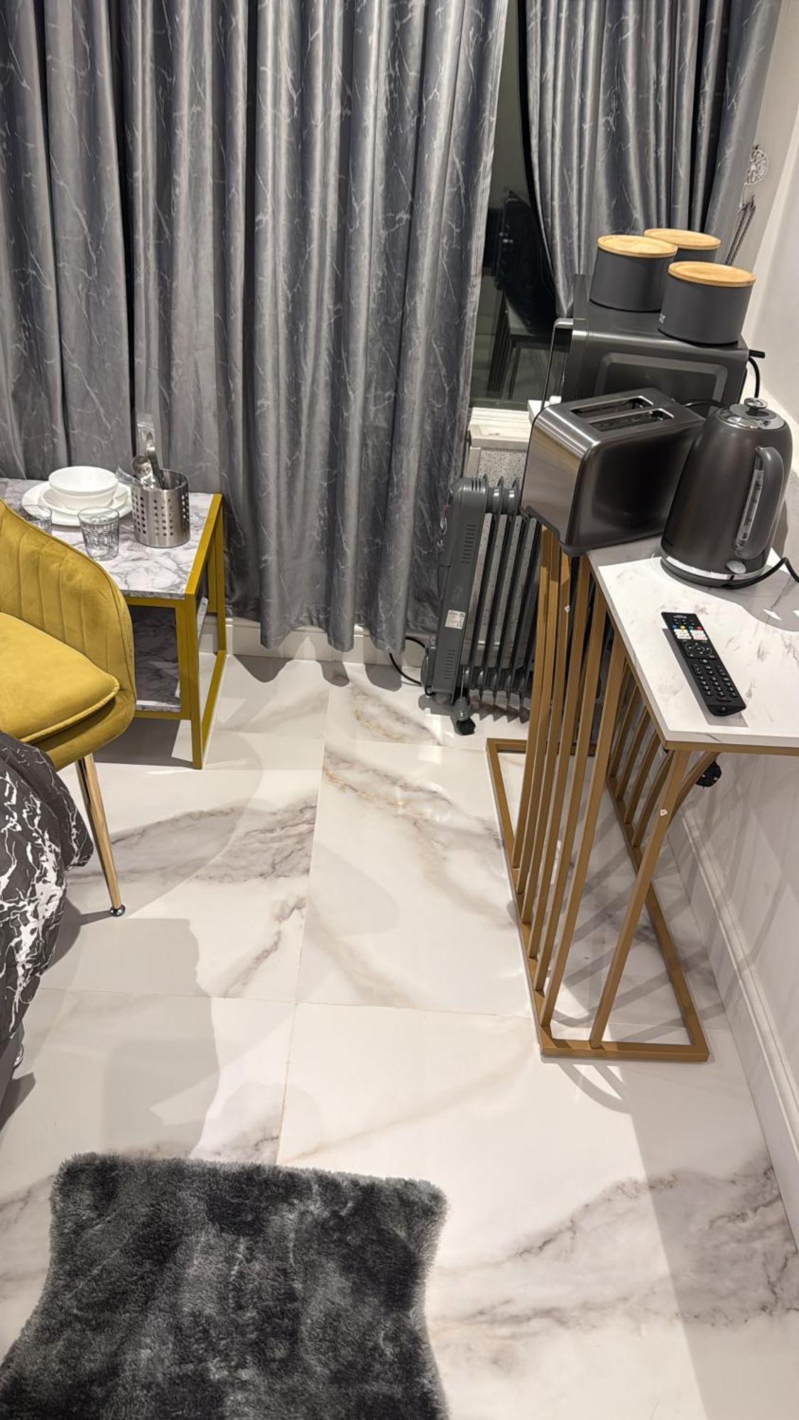 Privat overnatting Luxury In Victoria, 7 Minutes Walk To Victoria Station, 4