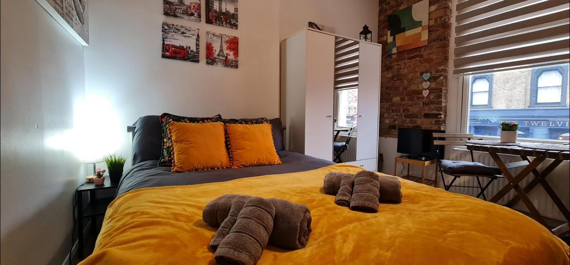 Stylish - Private Bathroom, 15mins To London! Appartement