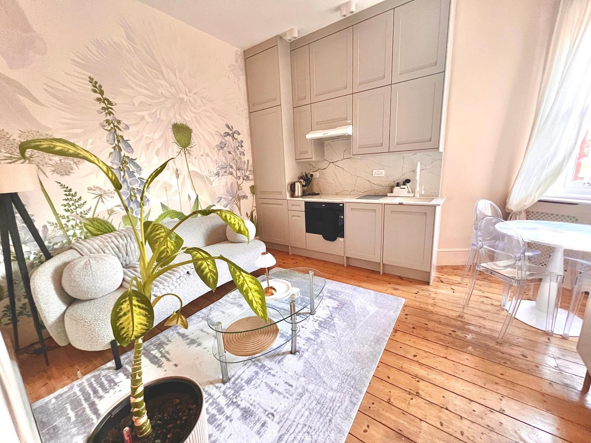 Leilighet Battersea Park & Power Station Elegant 2-bed