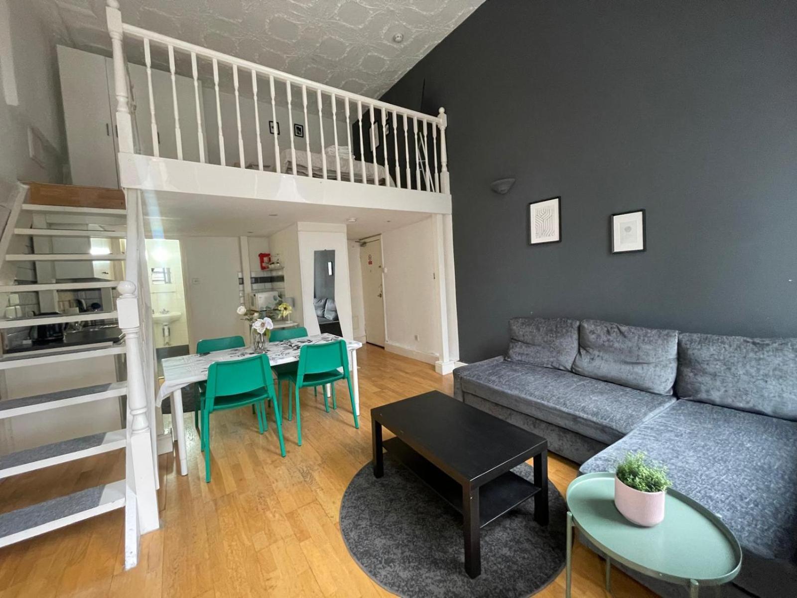 Duplex By Hyde Park - 9 Apartment *