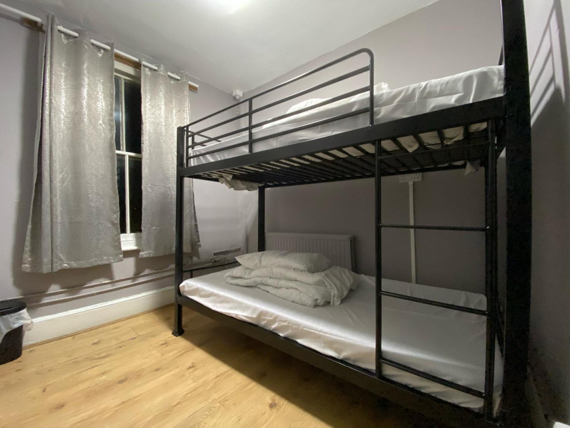 Queen Elizabeth Hostel London