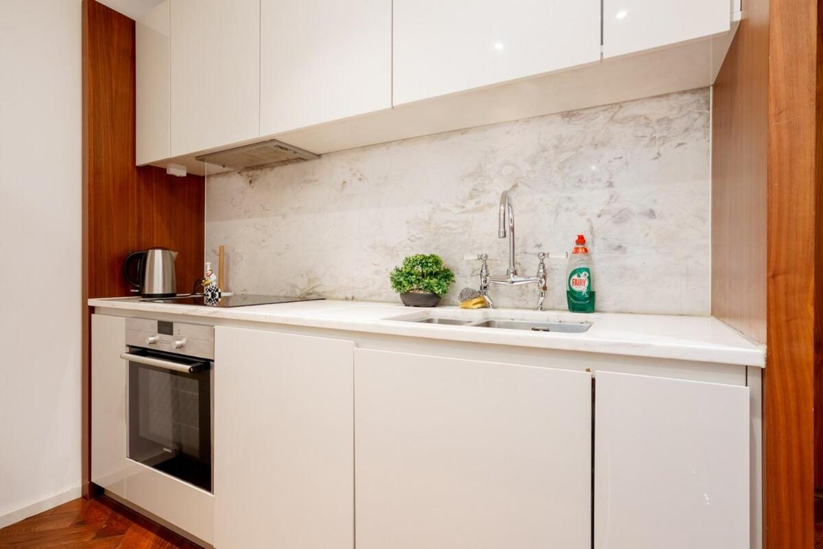 Apartment Luxury 2brs Maisonette Near Battersea Power London