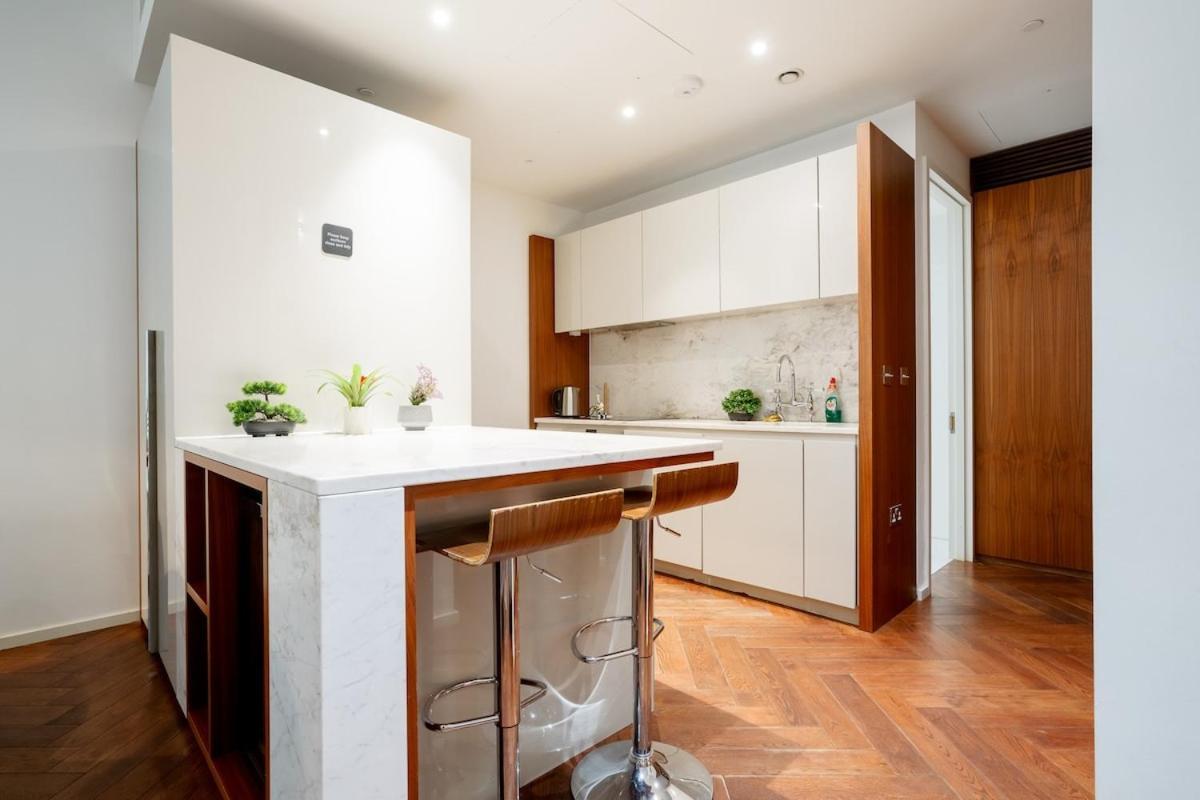 Luxury 2brs Maisonette Near Battersea Power London