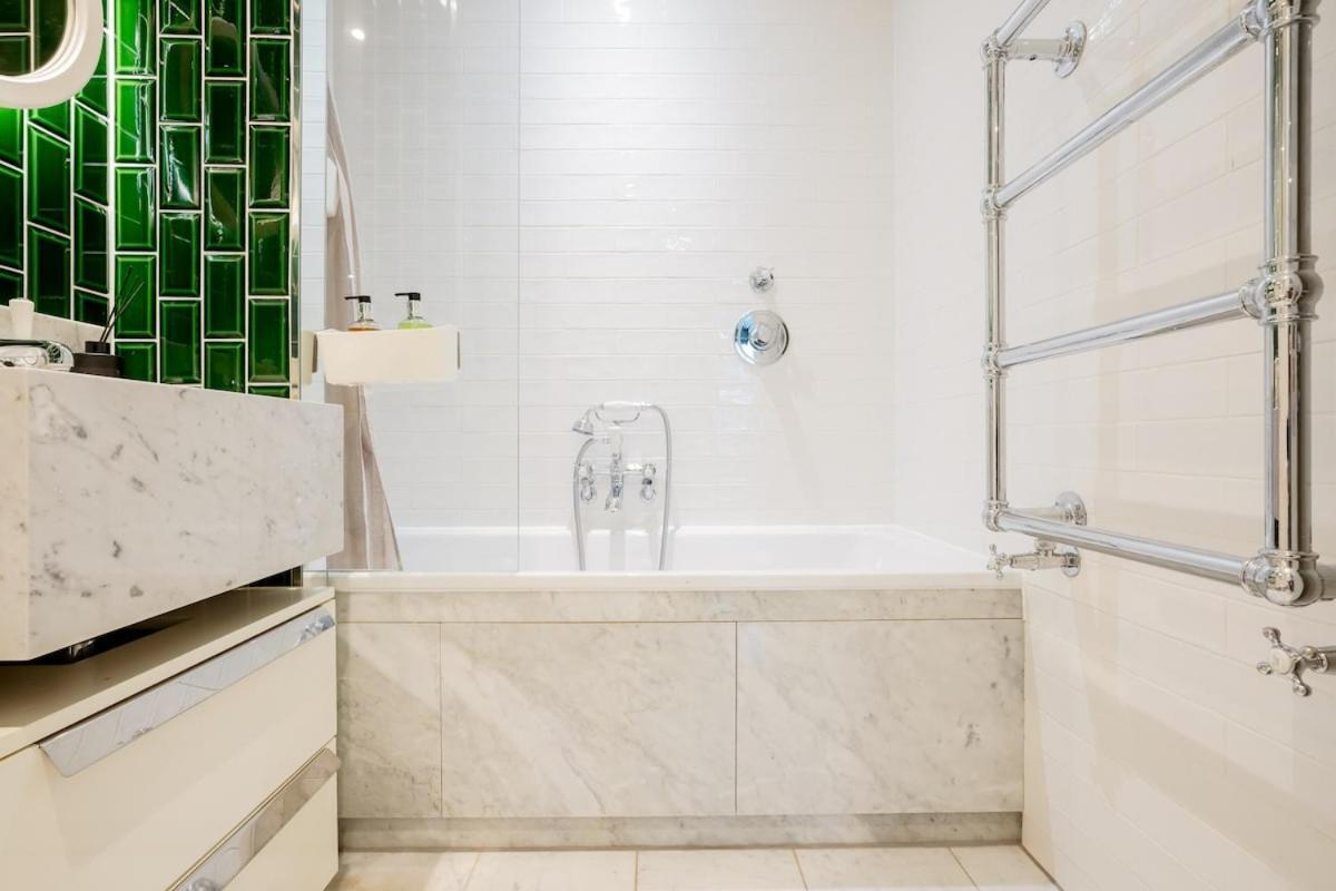 Apartment Luxury 2brs Maisonette Near Battersea Power London
