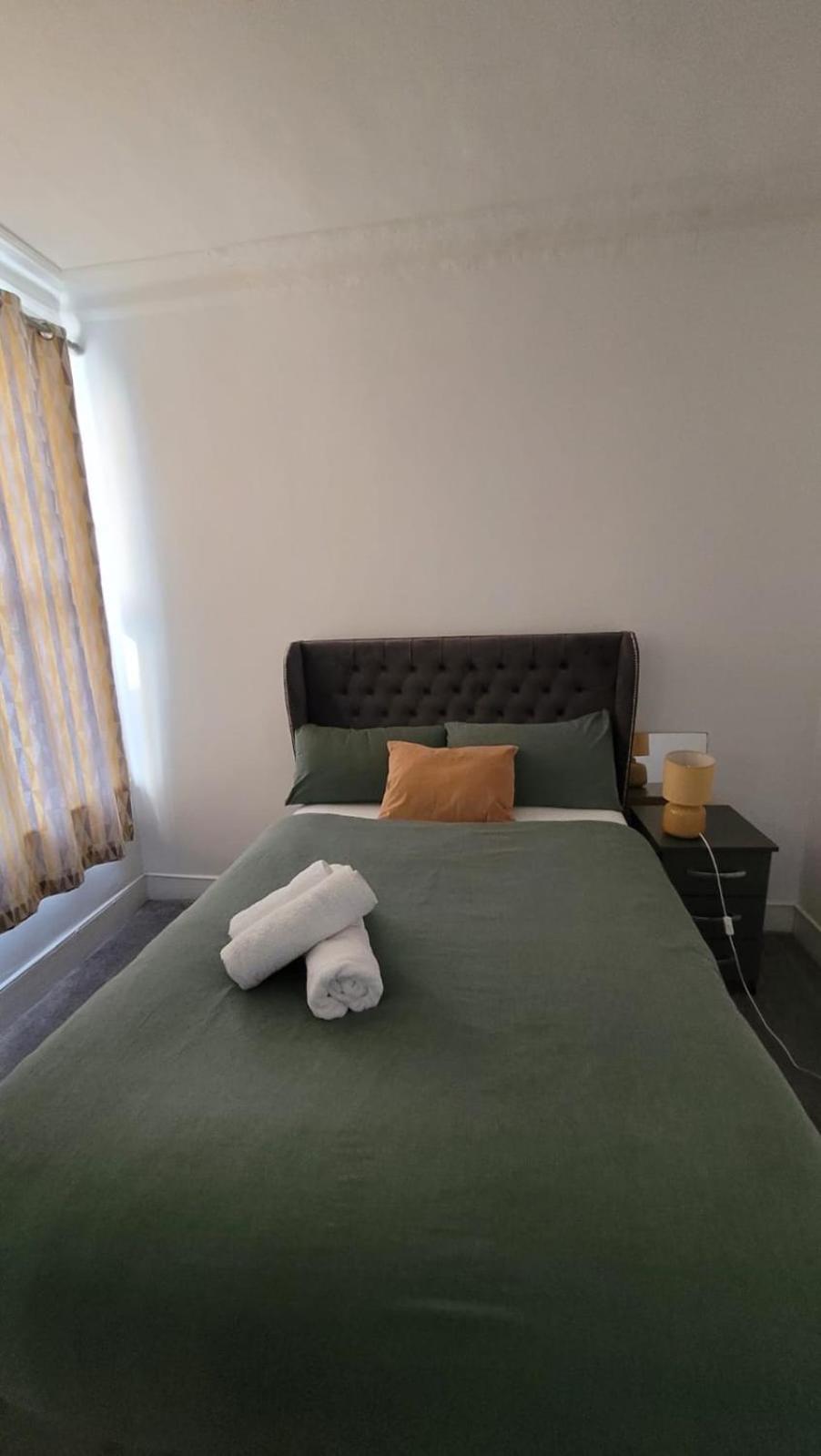 Two Bedroom Flat In Appartement Londen