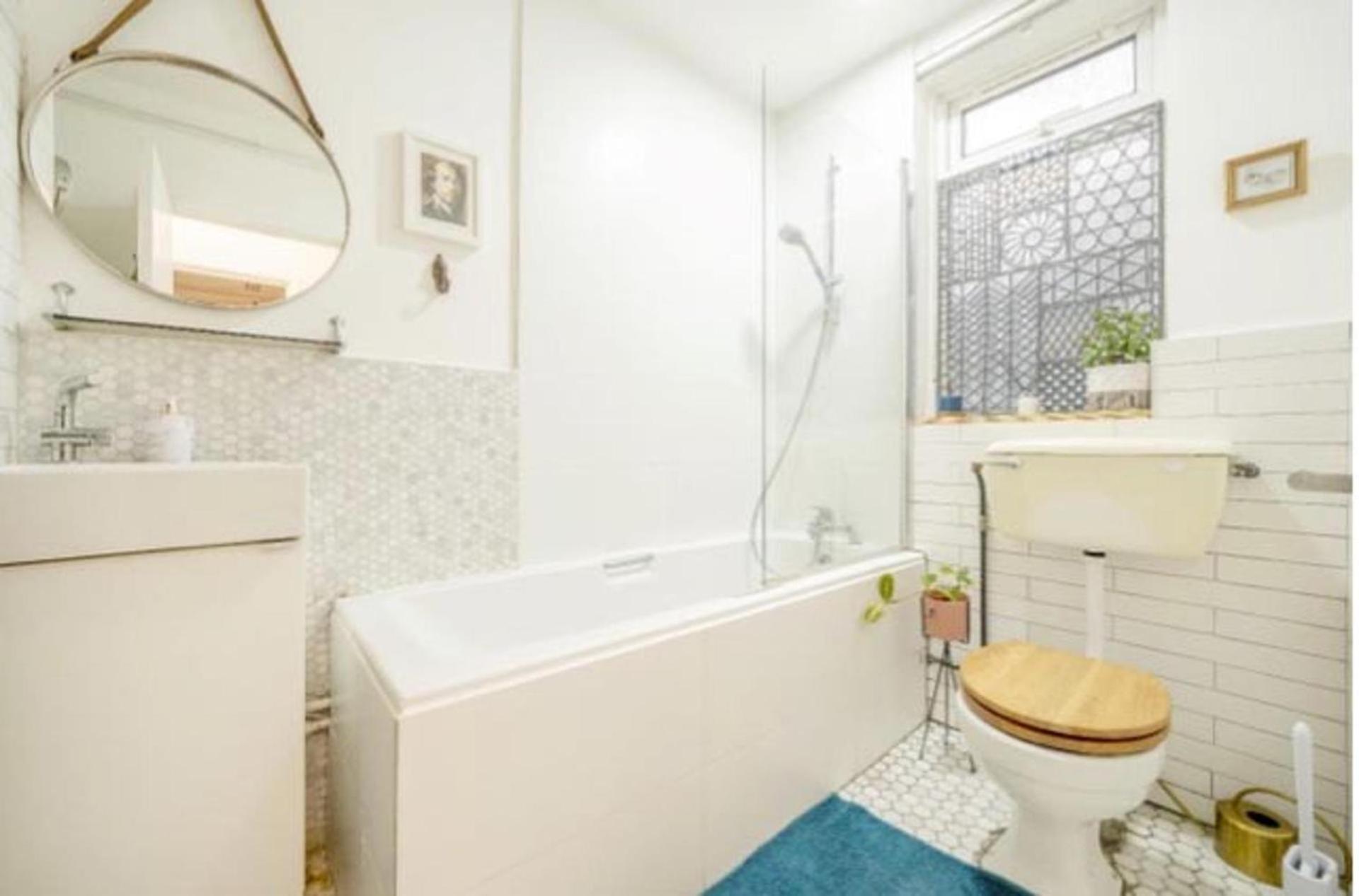 Pet Friendly 1bed With Free Parking Leilighet