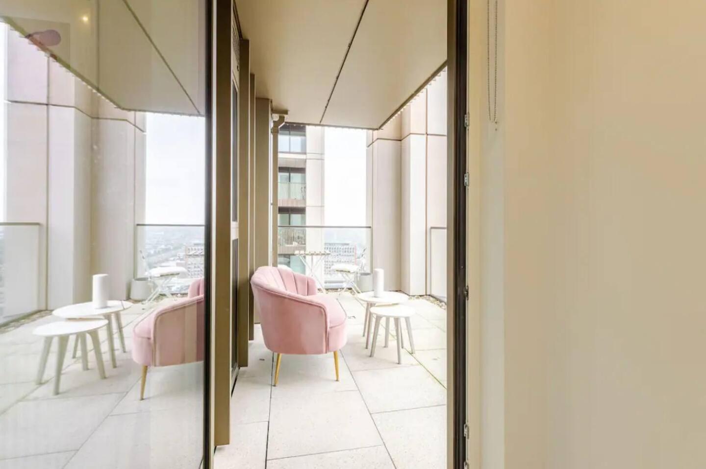 Niru Experience Skyview Penthouse