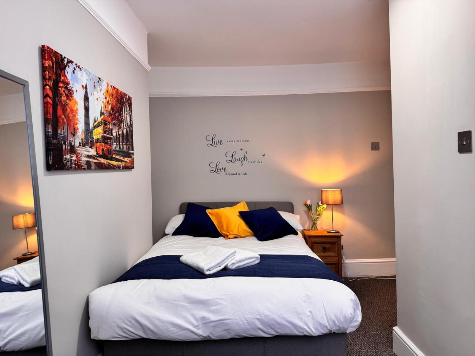 Luxury And Stylish Ensuits Gasthuis