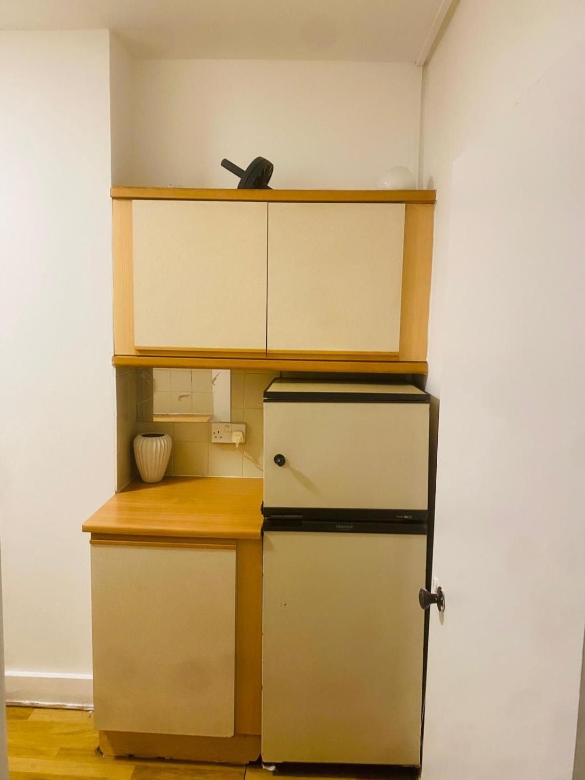 1 Bed Flat In Little Venice * Londen