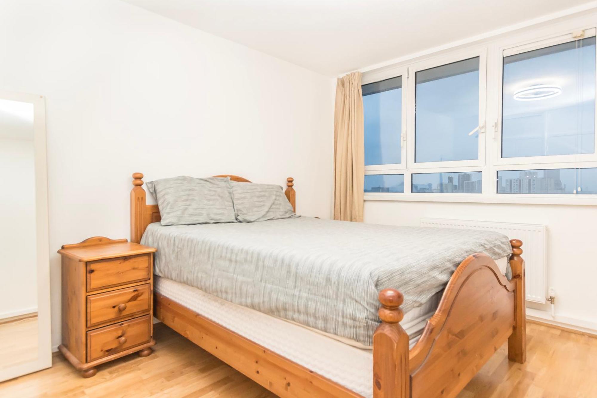 2-bed With Eye, Big Ben & Sunset Views * London