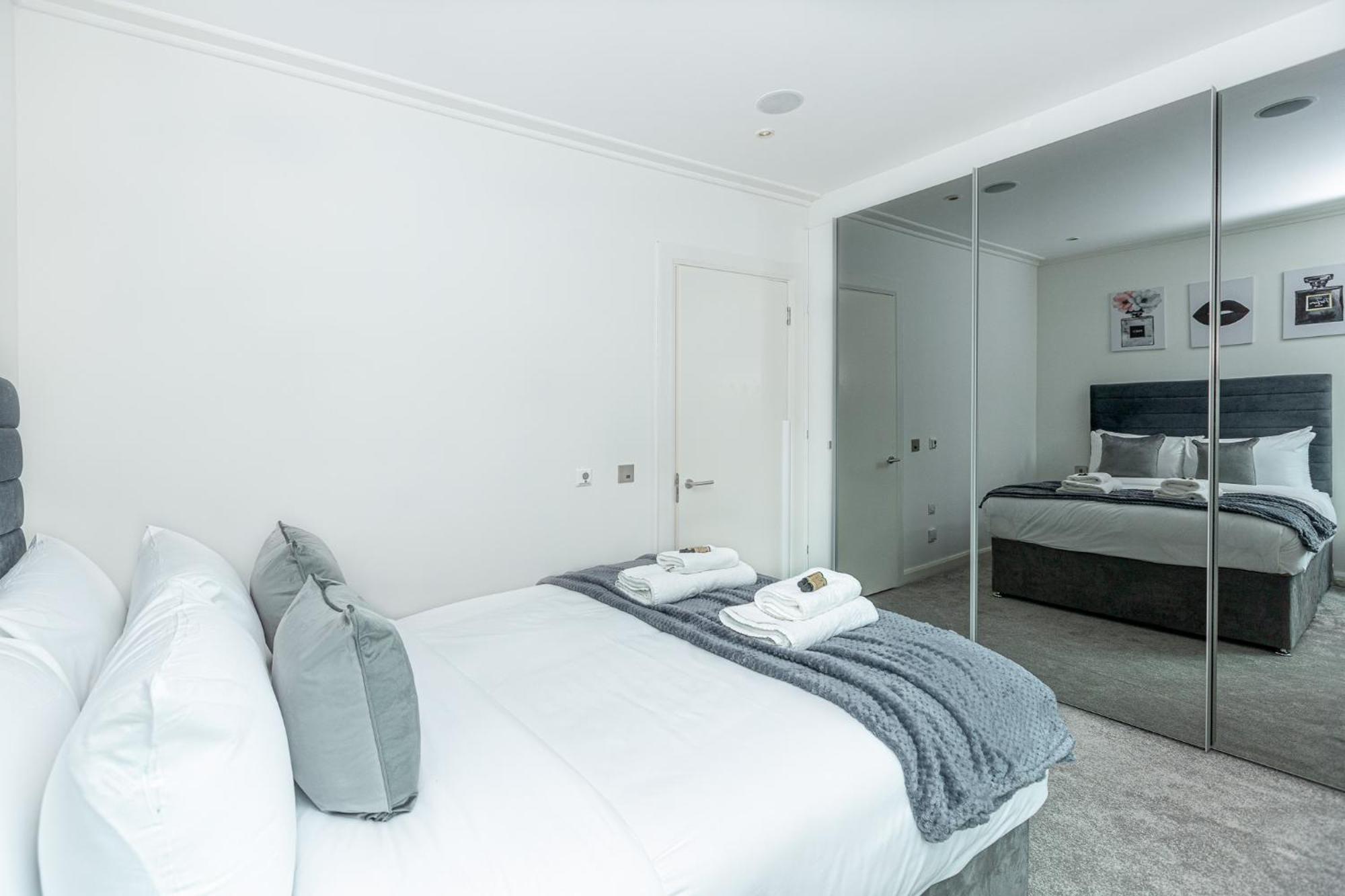 Apartamento New Listing! Modern 3br, Prime Canary Wharf *