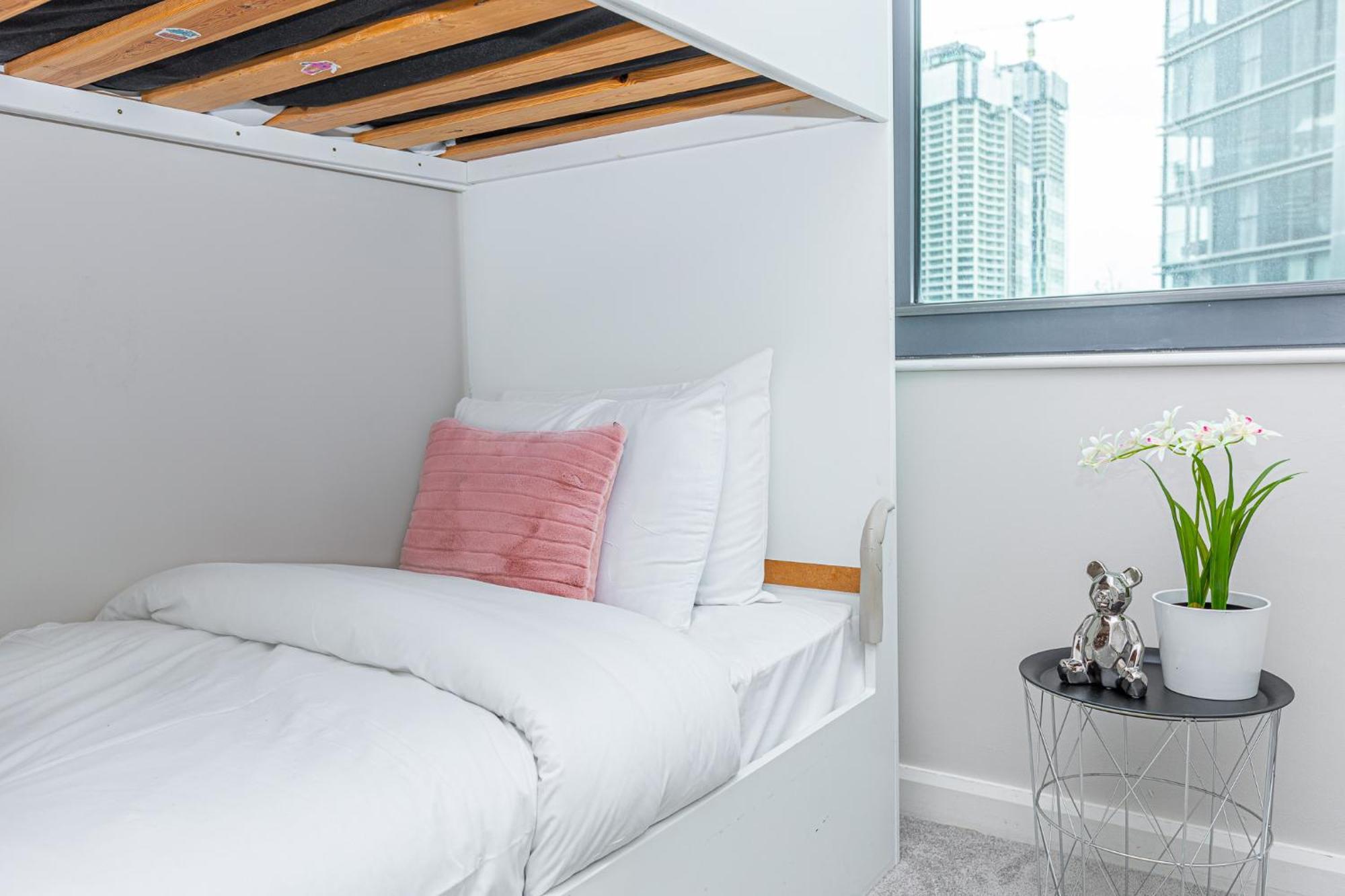 Apartamento New Listing! Modern 3br, Prime Canary Wharf *