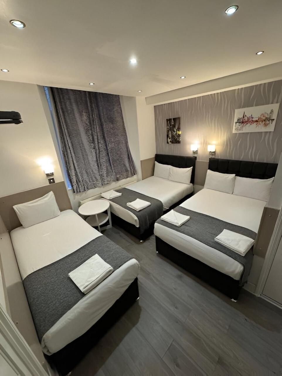 Hotel Tony's House London