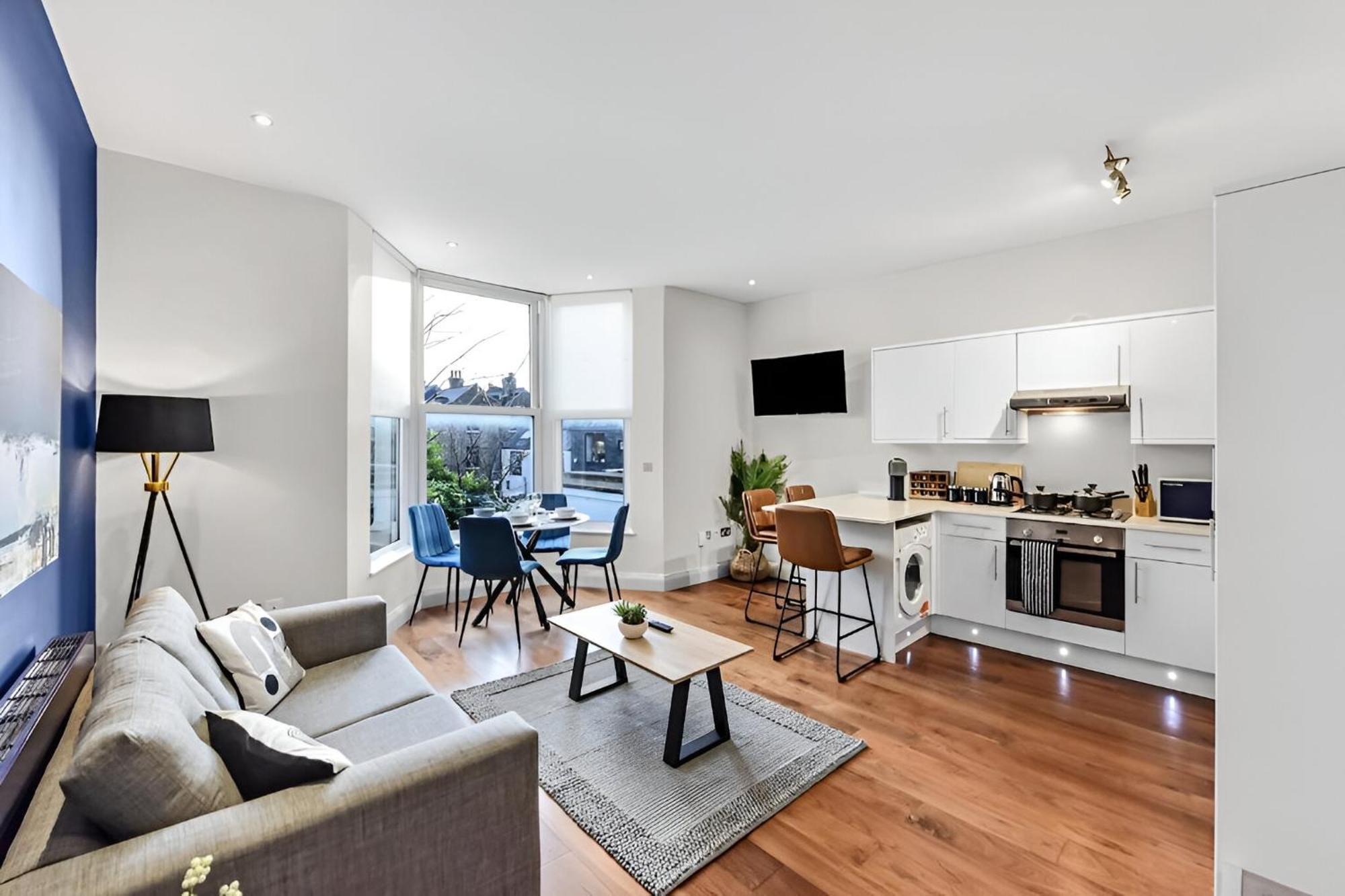 Apartment Sleek & Stylish Urban Escape-ideal For 3!
