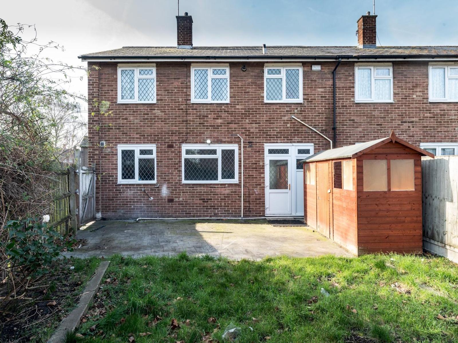 Holiday home Pass The Keys Bright Spacious 4br House Elizabeth Line London
