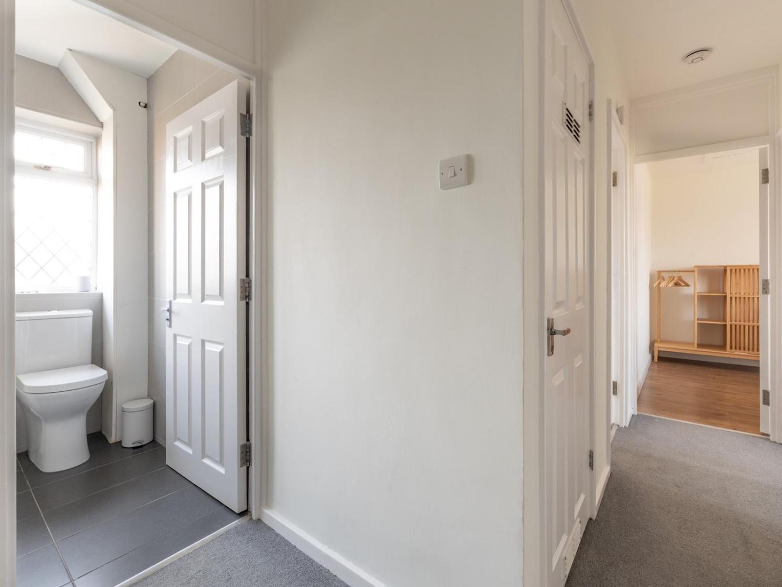 Pass The Keys Bright Spacious 4br House Elizabeth Line