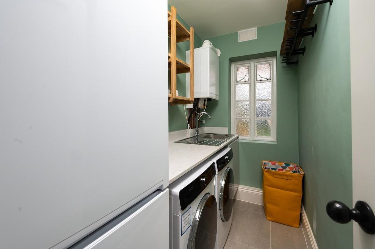 Apartment Stylish 3 Bedroom Mc14 *