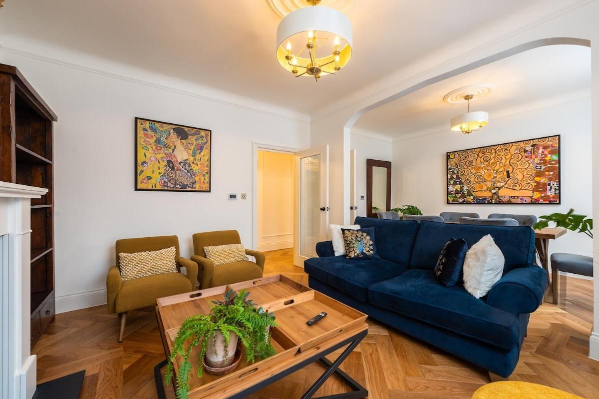 Apartment Stylish 3 Bedroom Mc14 London