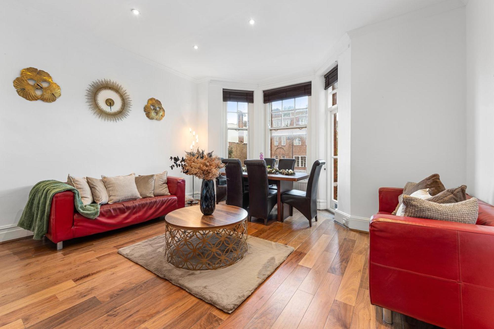 3 Bedroom Sloane Square Kings Road Chelsea Bm1 *