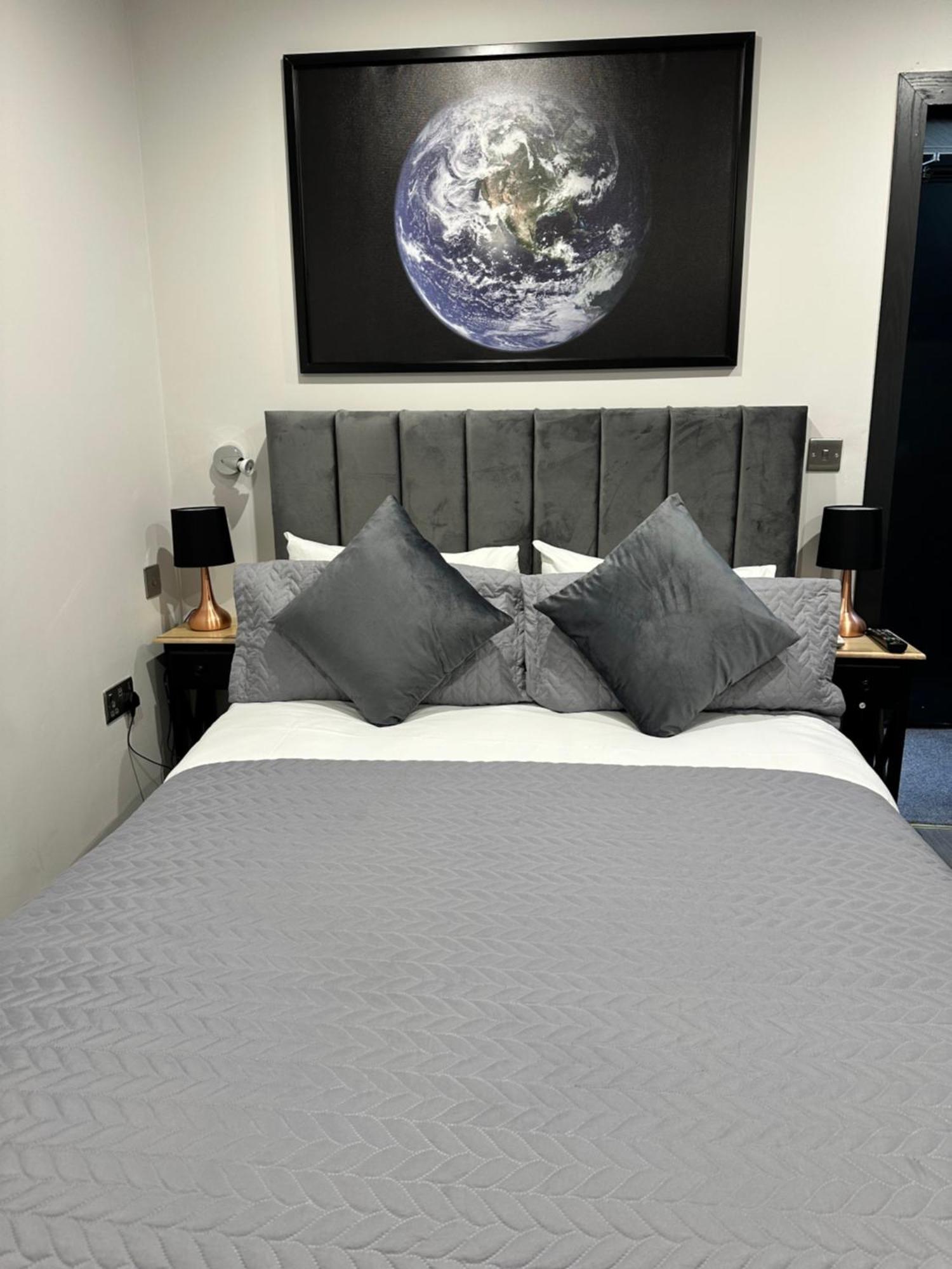 Pasha - 3* Boutique 3* London