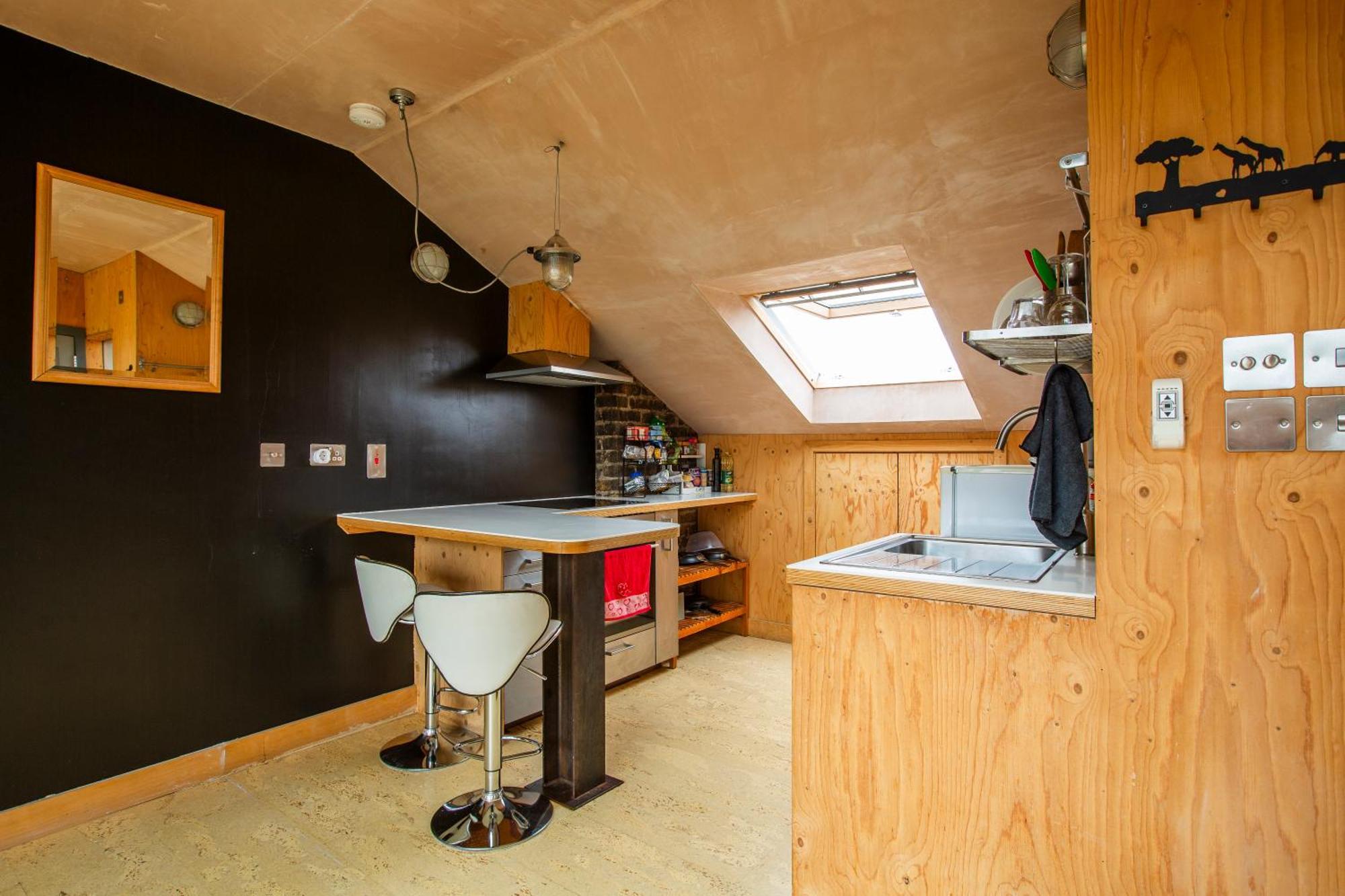 Stunning Loft In Brixton, Londen