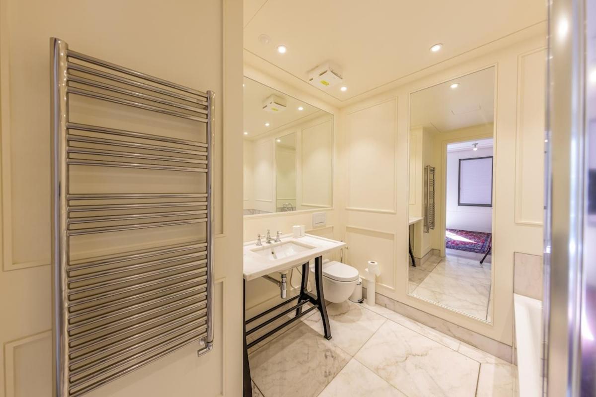 Entire Primrose Hill Townhouse - Modern Oasis #1 * London