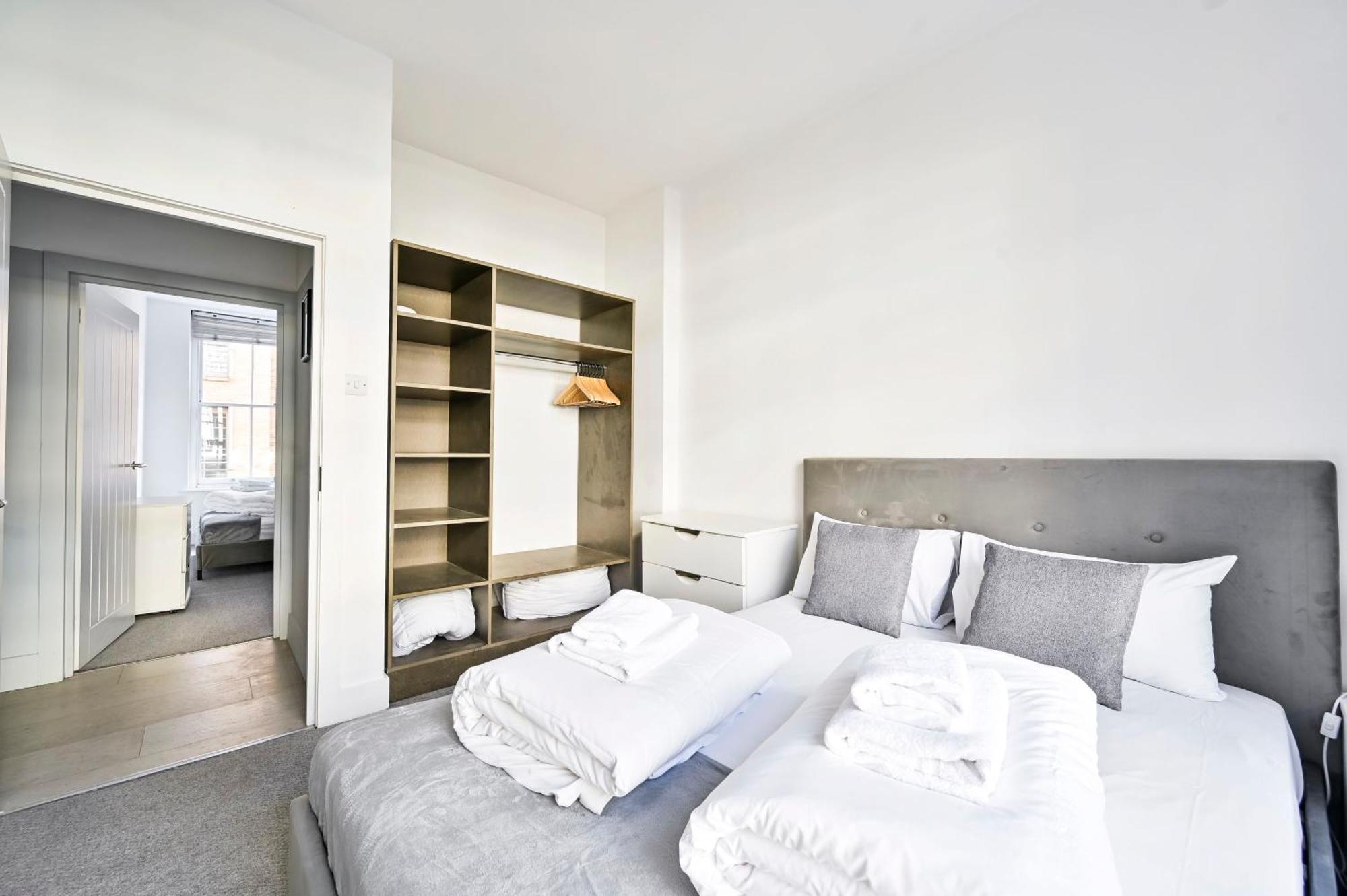 Farringdon Comfortable 3 Bed Apartment London