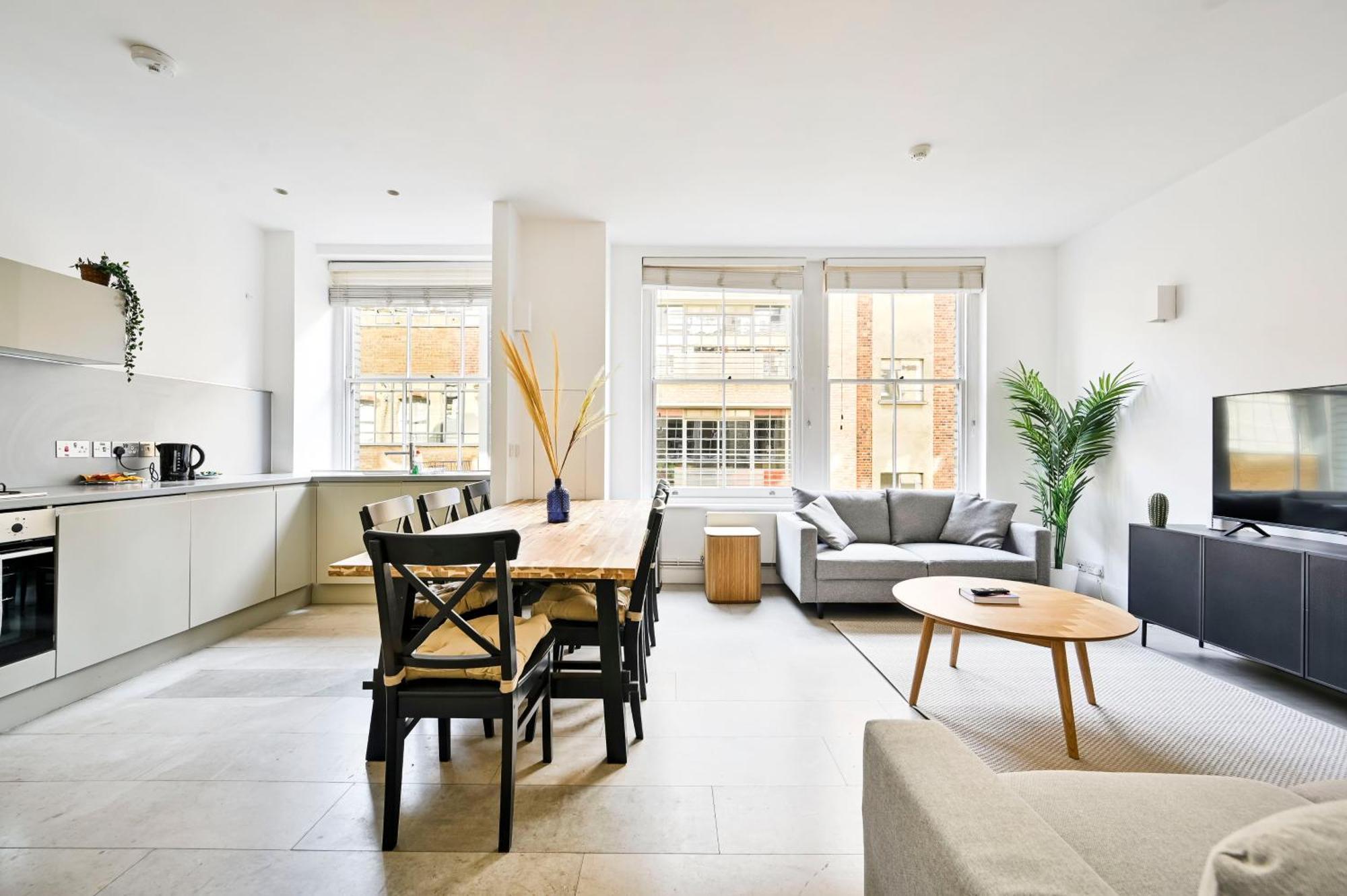 Farringdon Comfortable 3 Bed Apartment