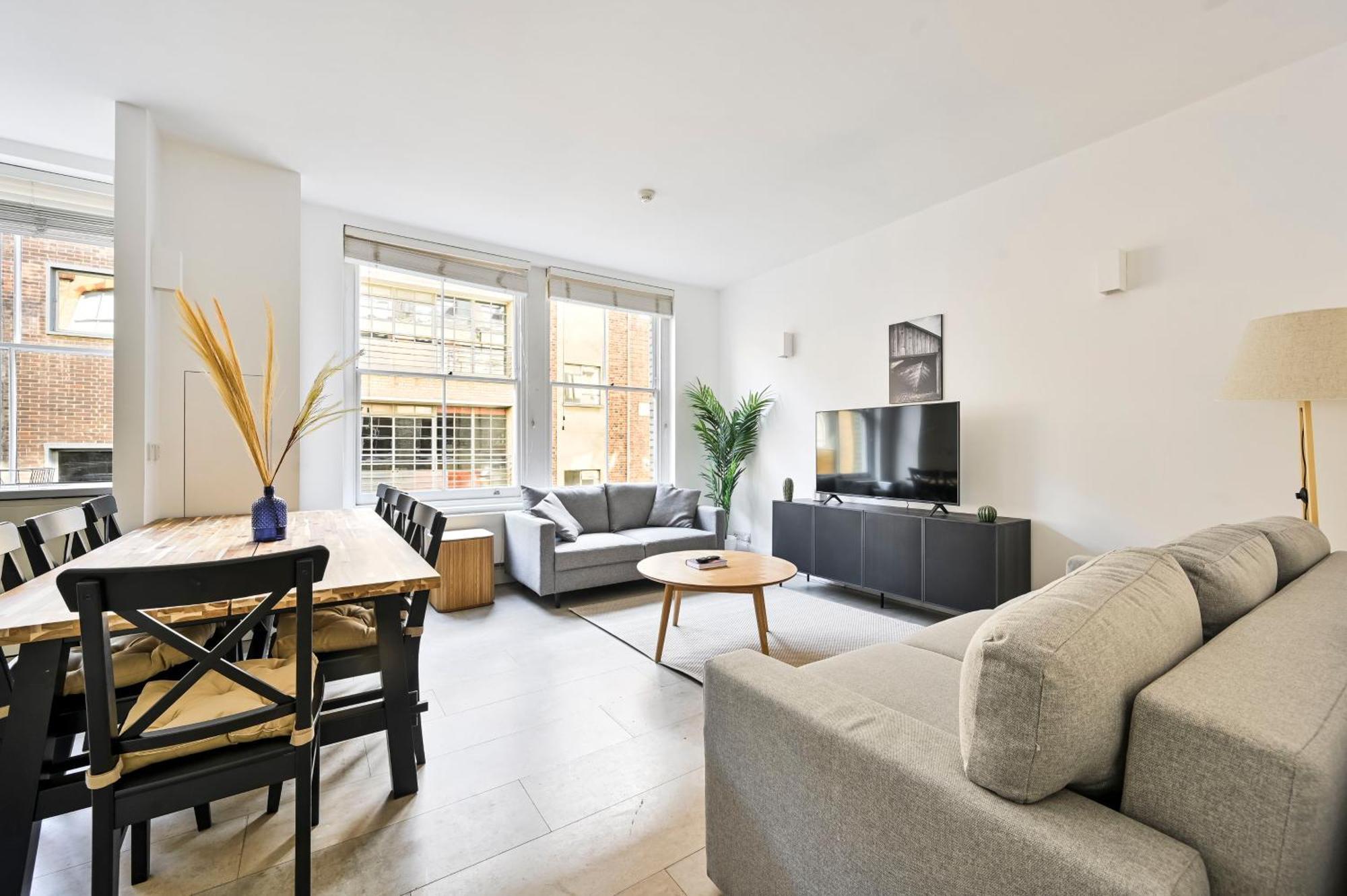 Farringdon Comfortable 3 Bed Apartment *