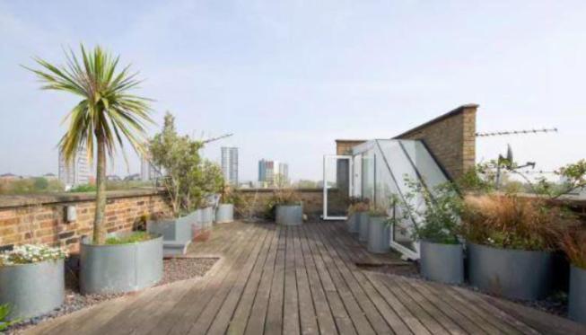 Apartamento Amazing 2-bed Flat With Roof Terrace